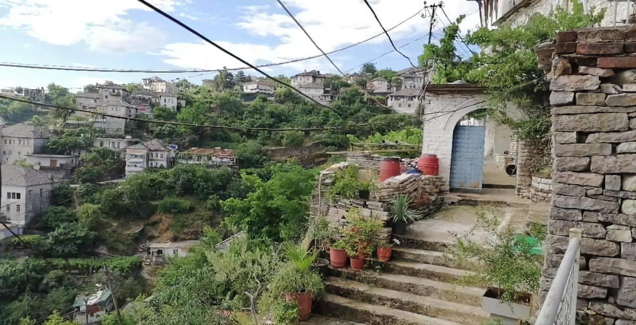 Maison d'hôtes Panoramic Vlachos Gjirokastër