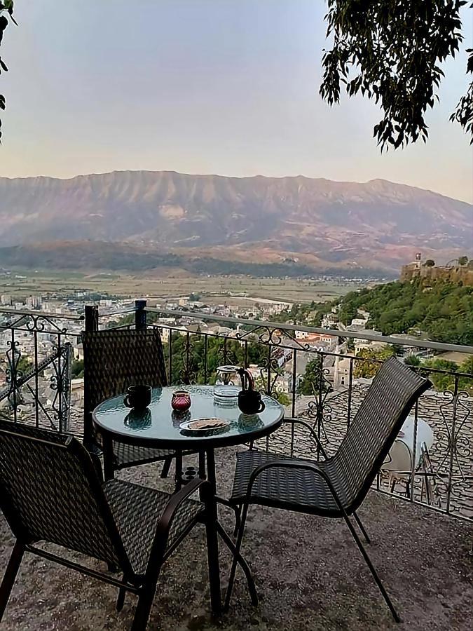 Maison d'hôtes Panoramic Vlachos Gjirokastër