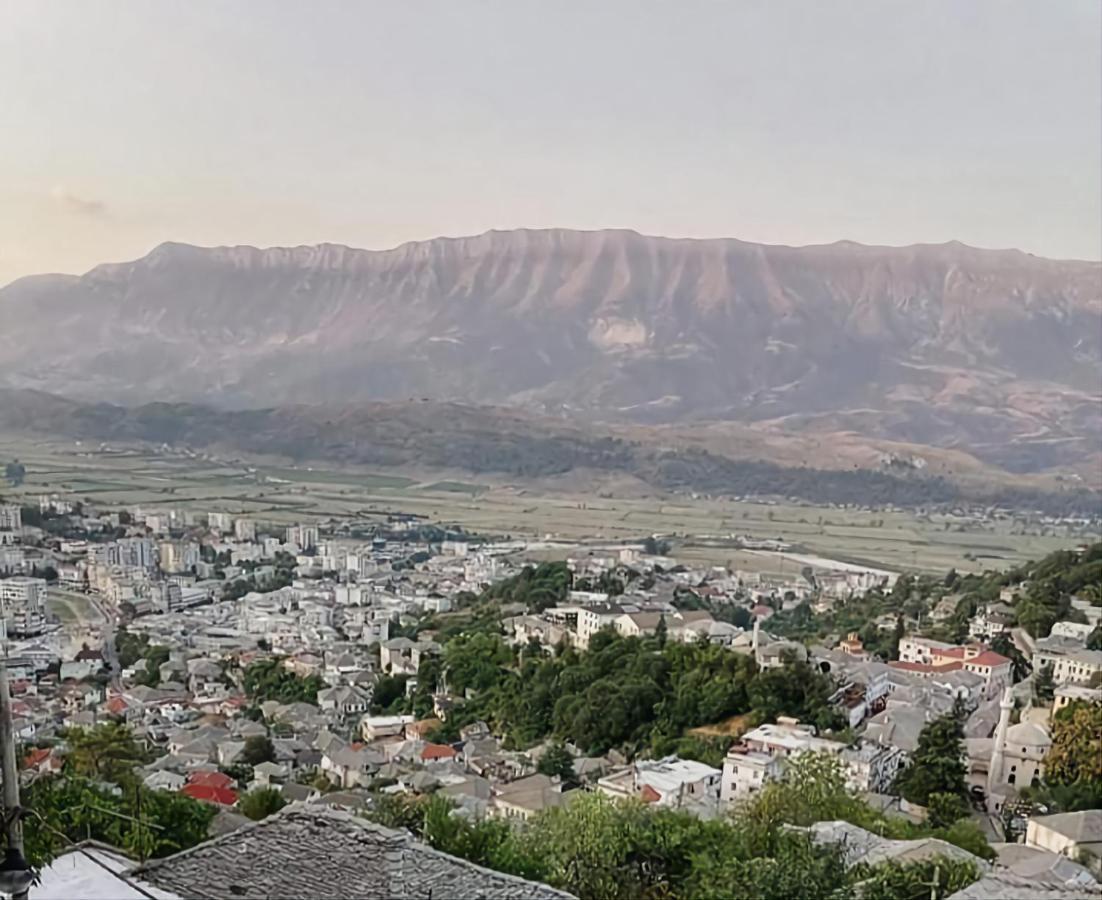 Panoramic Vlachos Gjirokastër